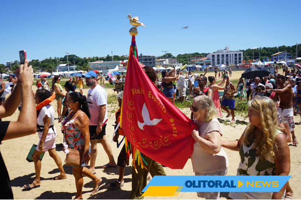 115 anos da Festa as Canoas é comemorada em Marataízes com missa solene e a tradicional procissão marítima
