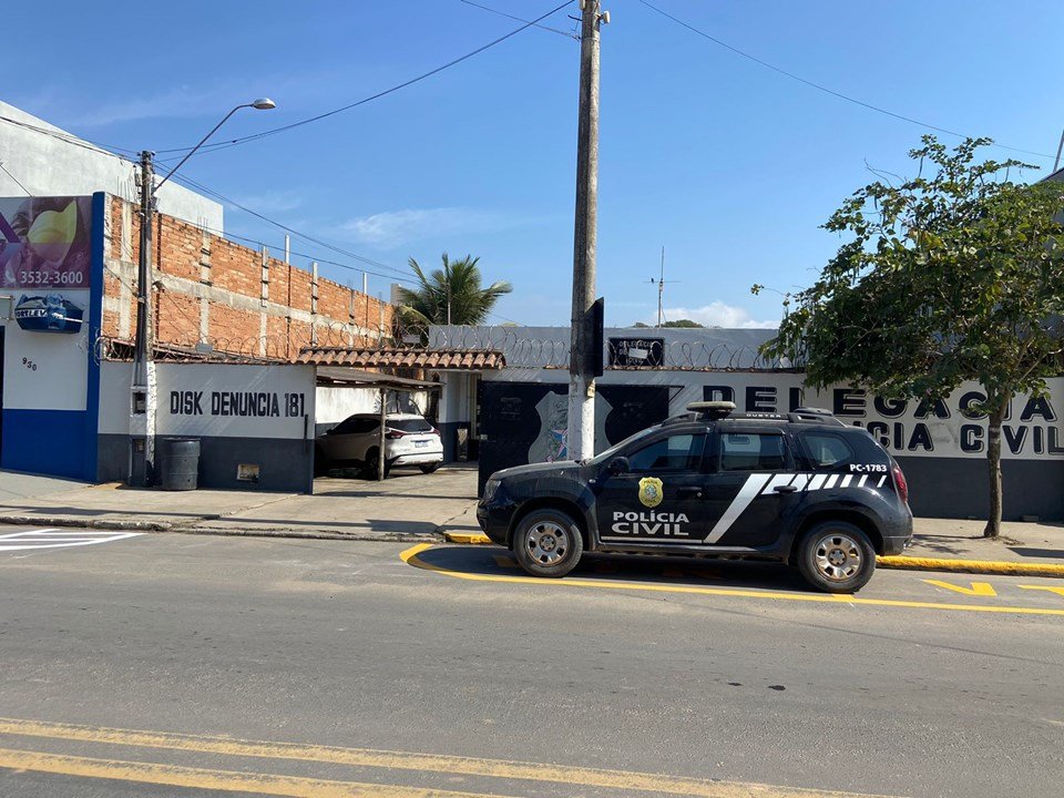 Polícia prende mulher em flagrante utilizando documento falso em Marataízes
