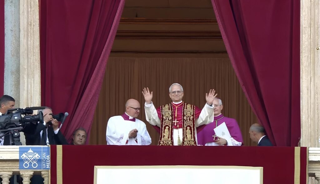 Papa Leão XIV: Robertum Franciscum Prevost