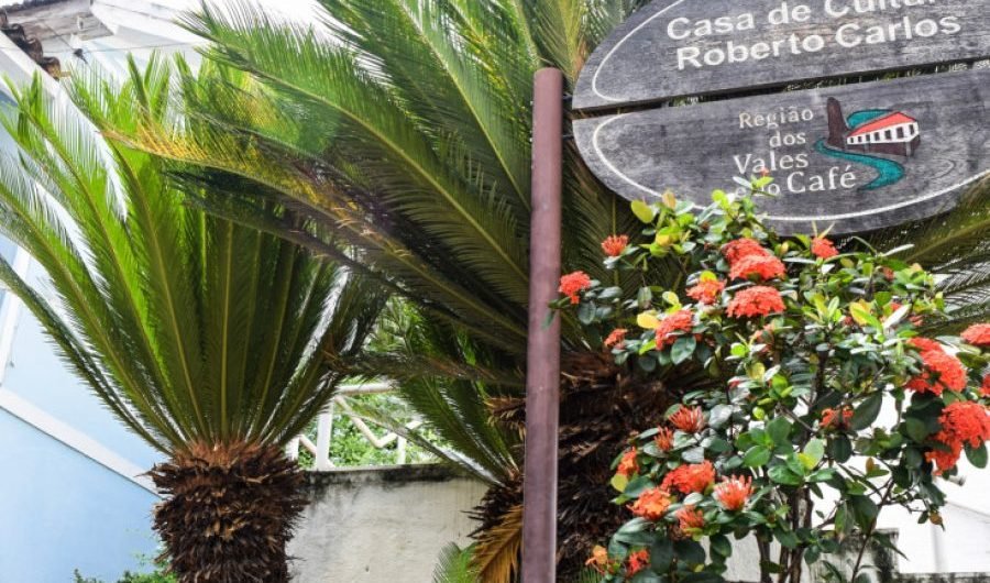 Prefeitura abre edital para seleção de cantoras para o espetáculo “Elas Cantam Roberto 2026” em Cachoeiro