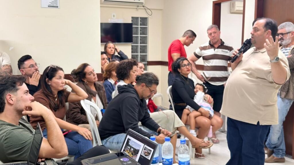 Prefeitura de Anchieta apresenta projeto da Praça das Garças à comunidade de Porto de Cima