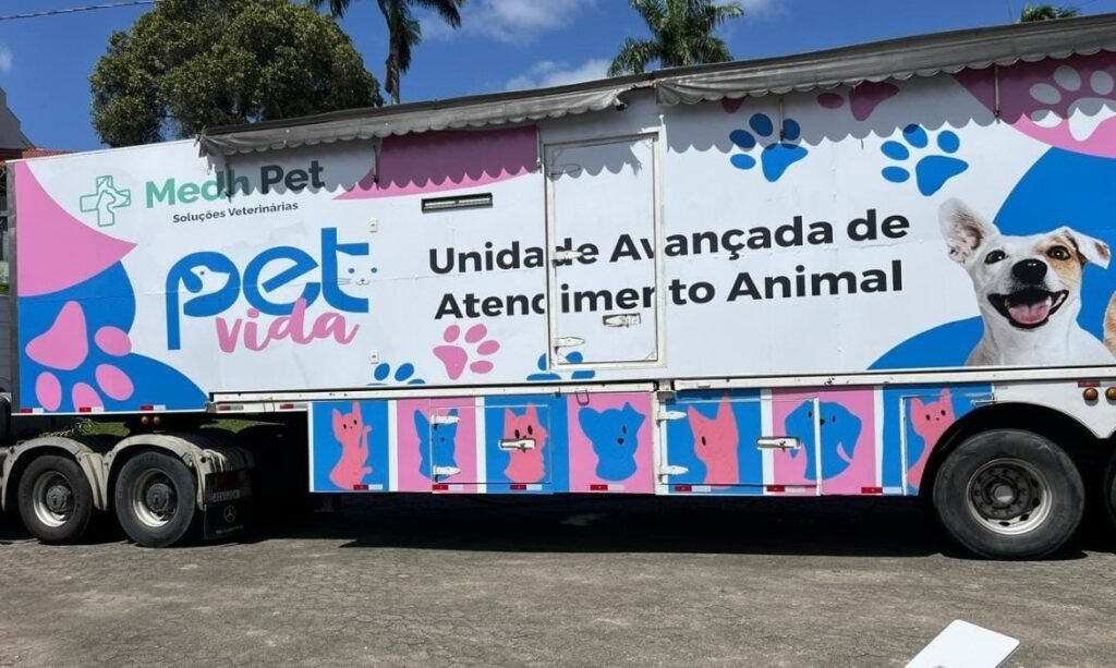 Carreta Pet Vida, de castração e vacinação, está de volta a Marataízes