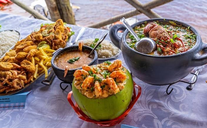 Projeto do Pólo Gastronômico apresentado a empresários, secretários e vereadores de Marataízes